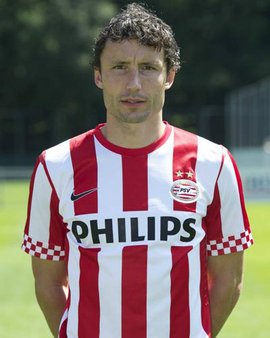 波利的后防 波利的后防