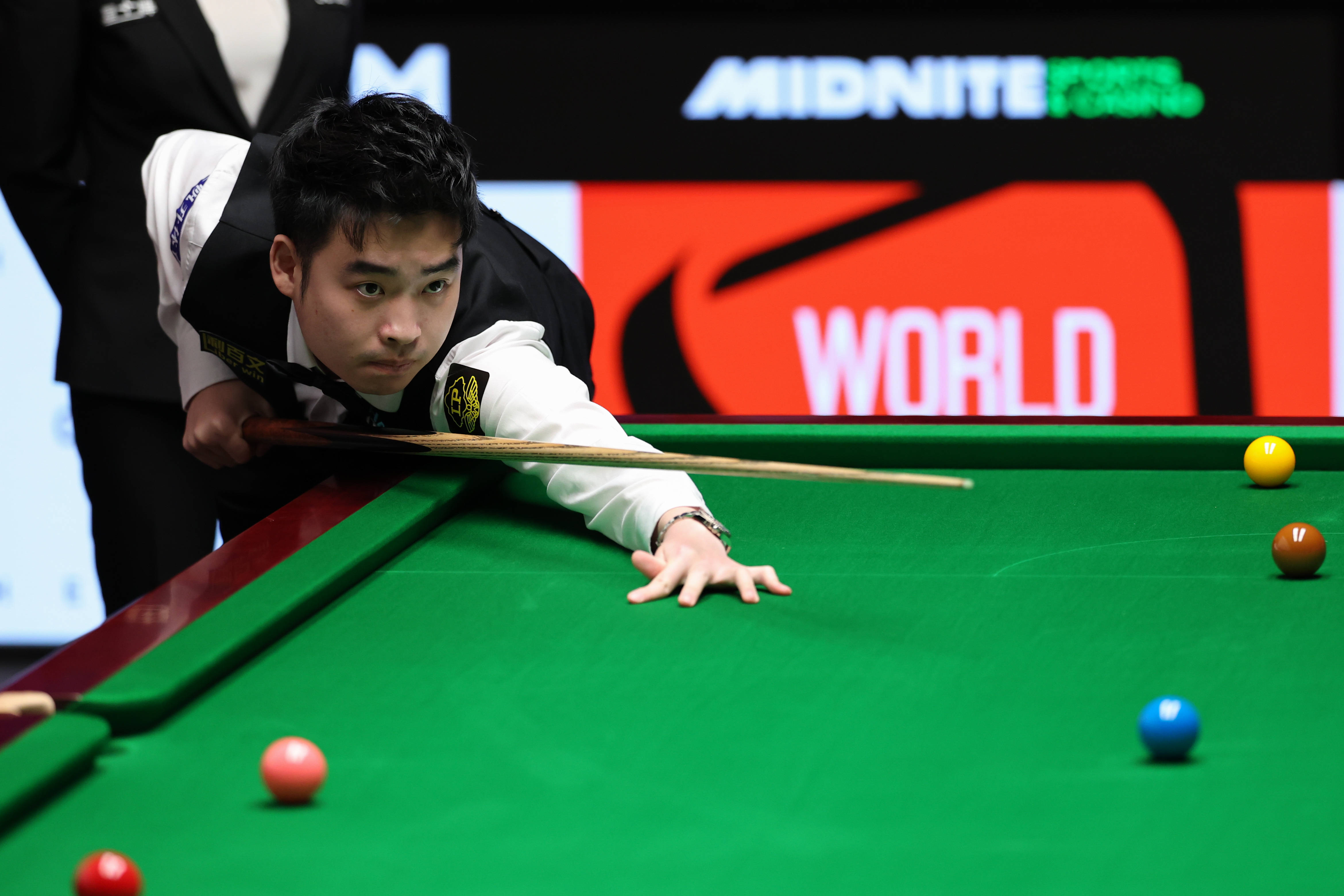 防守反击 防守反击