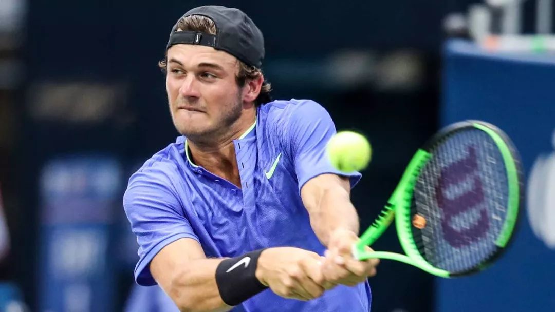 在足球的世 在足球的世