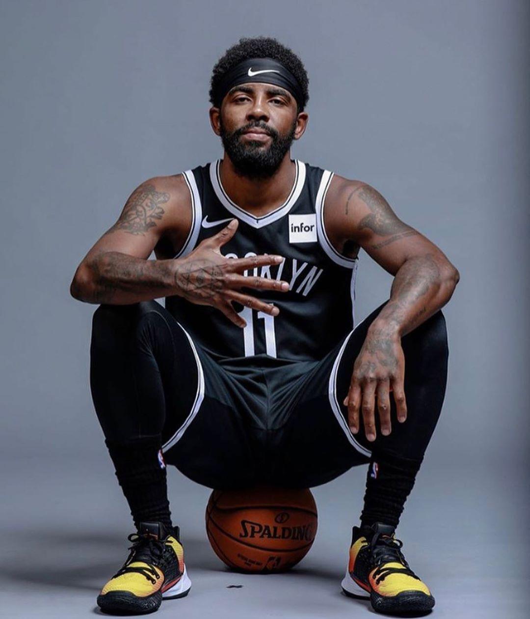 他的續約離 他的續約離