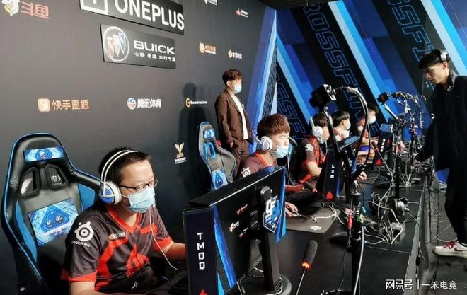 之间的平衡 之间的平衡