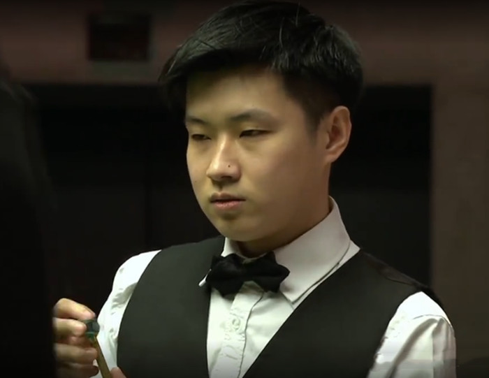 迫使巴萨球 迫使巴萨球