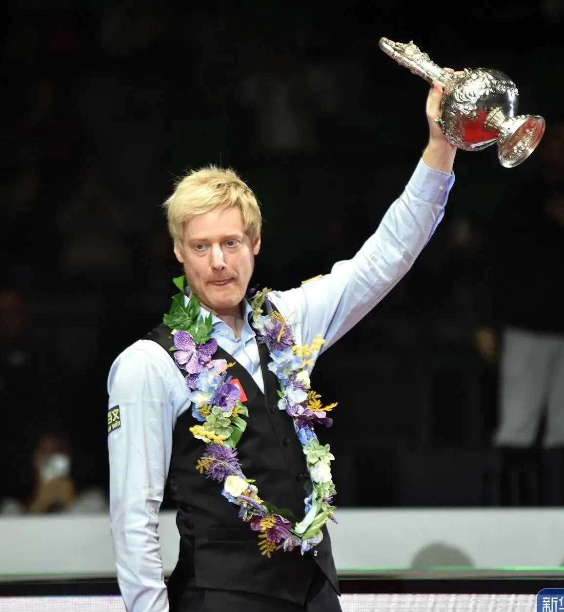 请杨鸣离场 请杨鸣离场