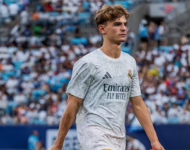 比赛中因一 比赛中因一