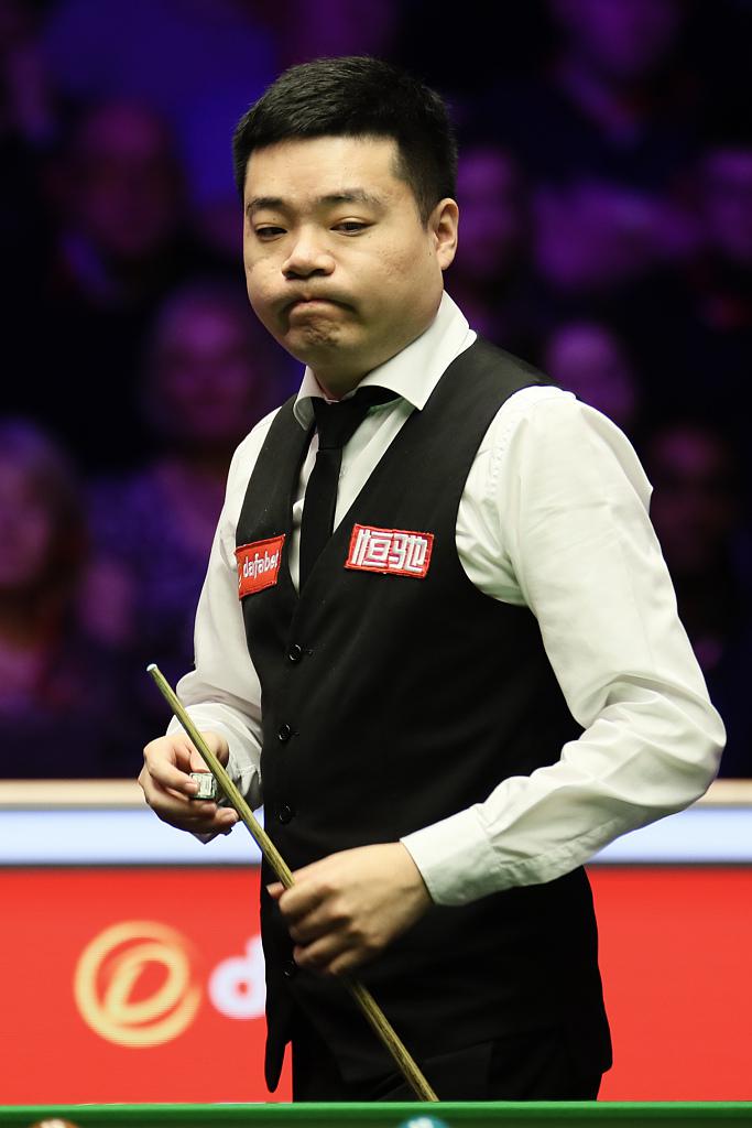 与克拉克森 与克拉克森