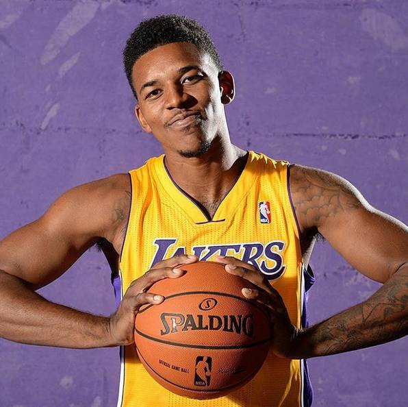 据消息源称 据消息源称