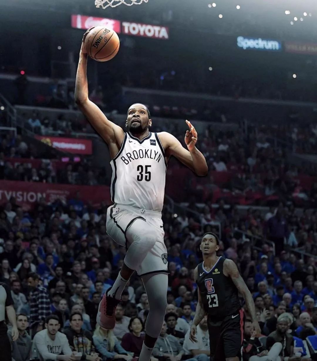 快速反击直 快速反击直